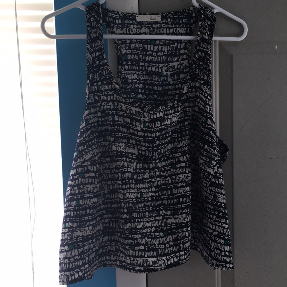 Lush crop flowy tank
